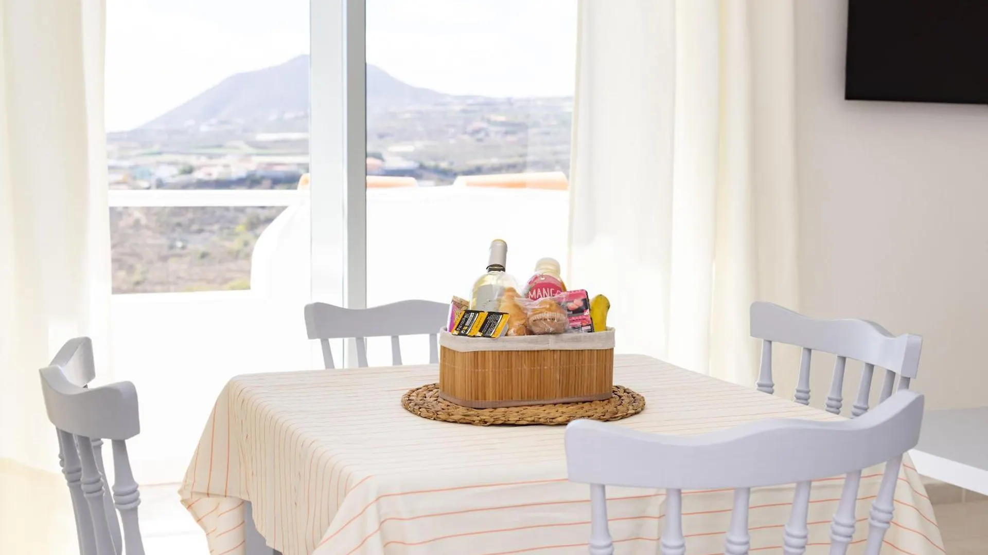Oasis Tenerife Rentals Con Piscina Climatizada, Cocina Exterior Y Barbacoa Spagna