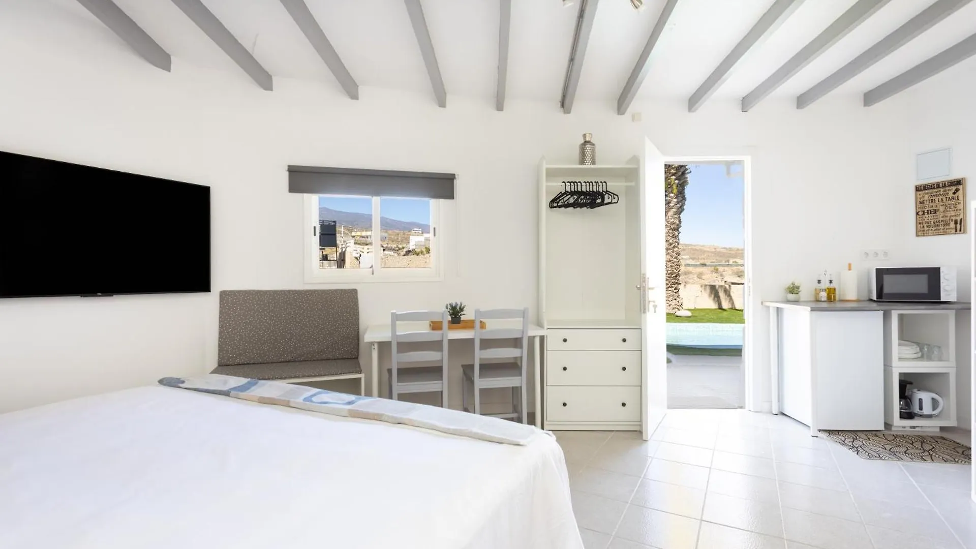 Oasis Tenerife Rentals Con Piscina Climatizada, Cocina Exterior Y Barbacoa El Draguito